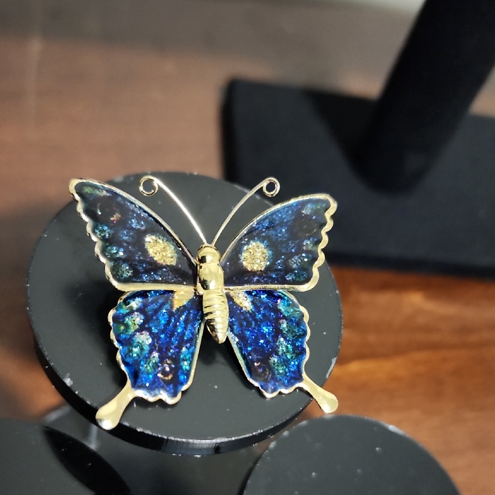 Elegant Blue and Gold Butterfly Brooch